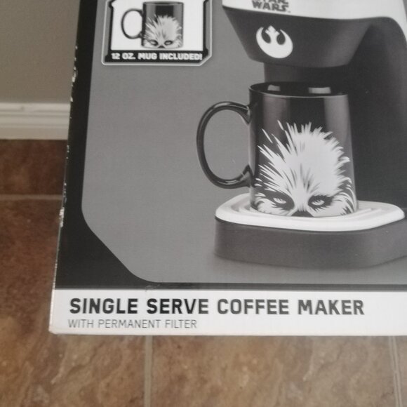 Disney Starwars Chewbacca 12 oz Single Serve Coffee Maker - Picture 4 of 6